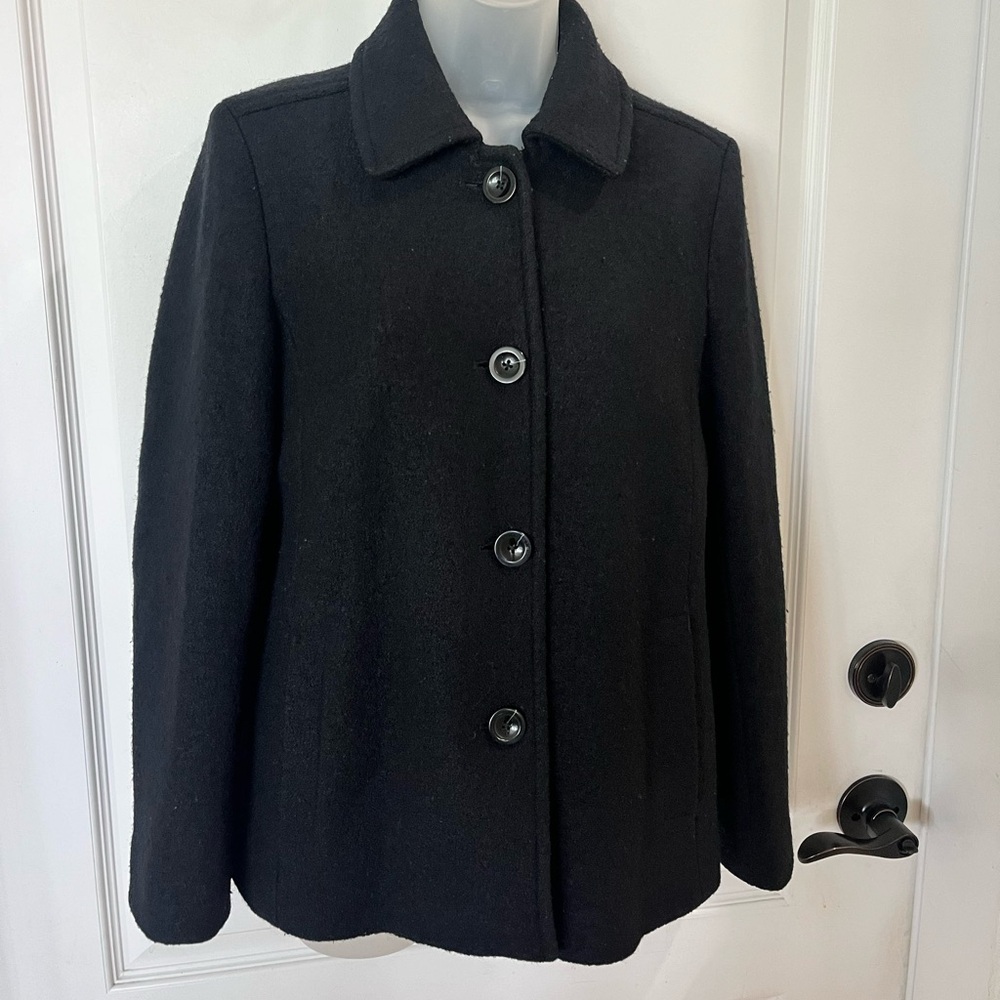 Lands End Black wool & rayon button down pea coat. 8P